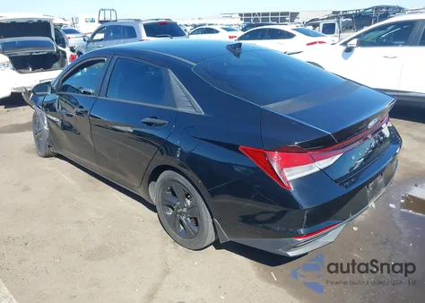 2022 Hyundai Elantra Sel z USA, uszkodzony, nr VIN KMHLS4AG7NU216899